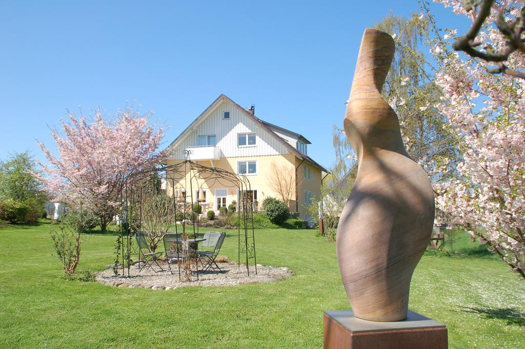 Hotel Gaestehaus Zuern Wasserburg am Bodensee Exterior photo